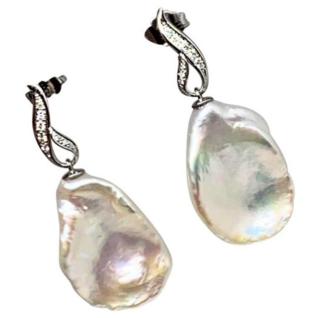 Fine Quality Freshwater Pearl Diamond Earrings 14k Gold Certified $1950 914369 This is a Unique Custom Made Glamorous...