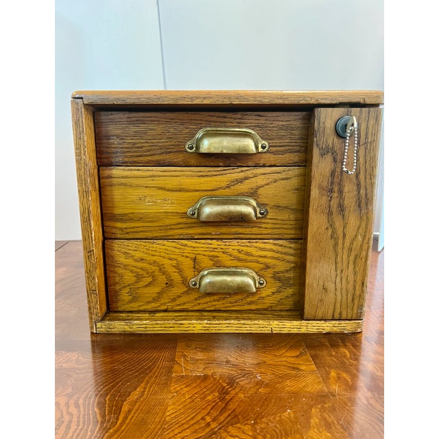 1950s Vintage Oak Post Office Locking Employees Cash & Stamp Box by National Cabinet Co. For Sale - Image 11 of 12