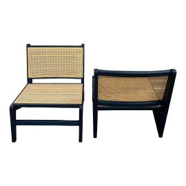 Example of Blue Mid-Century Modern Seating