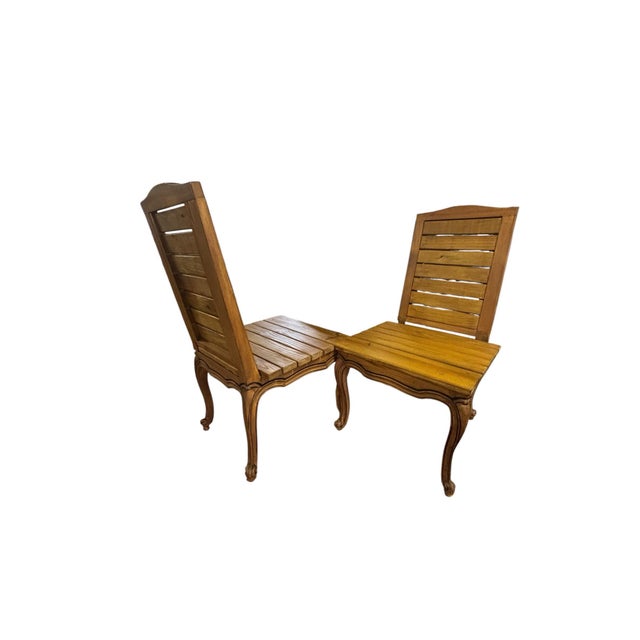 Late 20th Century Pair of Rustic French Country Face-to-Face Conversation Benches W/ Cabriole Legs, a Pair For Sale - Image 5 of 9