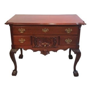 Carved Mahogany Philadelphia Chippendale Style Lowboy For Sale