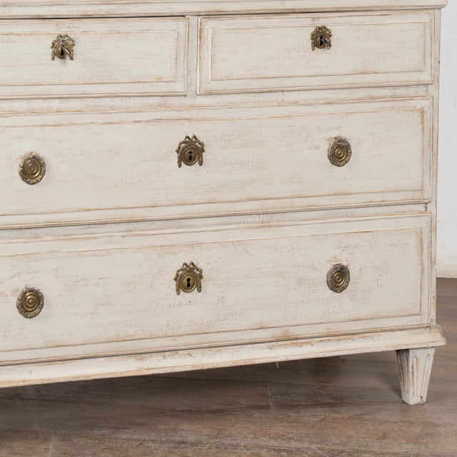 Early 19th Century Swedish Gustavian White Painted Cabinet For Sale - Image 16 of 18
