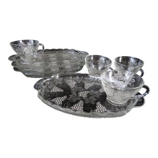 Anchor Hocking Vintage Clear Grape Pattern Snack Set With Cups Boxed Set- 9 Pieces For Sale