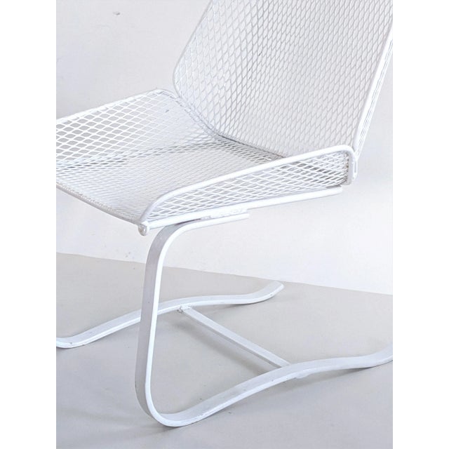 1960s Mid-Century Modern Metal Mesh Cantilever Bouncer Patio Chairs - a Pair, Attributed For Sale - Image 11 of 12