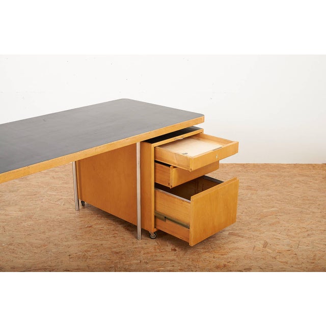 Worktable in Chrome-Plated Metal Tubing and Wooden Top by Marcel Breuer for Wohnbedarf, 1928 For Sale - Image 12 of 15