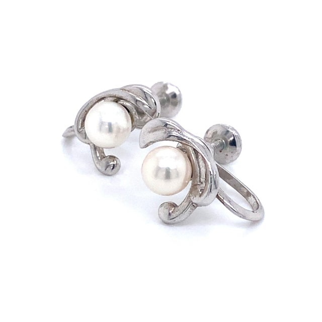 Mikimoto Estate Akoya Pearl Clip on Earrings Sterling Silver 3.53 Grams, A Pair For Sale In New York - Image 6 of 14
