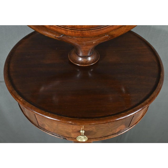 Glass Early 19th Century Barber in Mahogany For Sale - Image 7 of 18