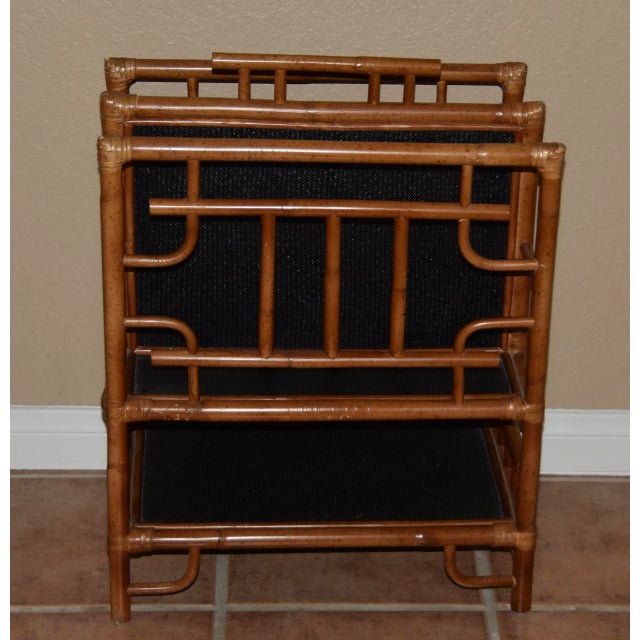 1960s Rattan Pagoda Chinoiserie Bamboo Magazine Rack Book Stand Great City Traders For Sale - Image 5 of 12