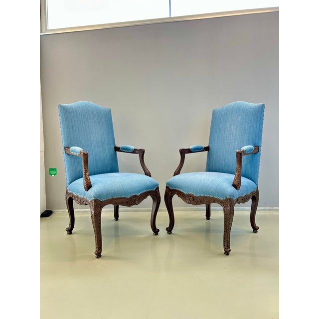 Louis XV Head Chair in Wood and Upholstery For Sale - Image 12 of 12