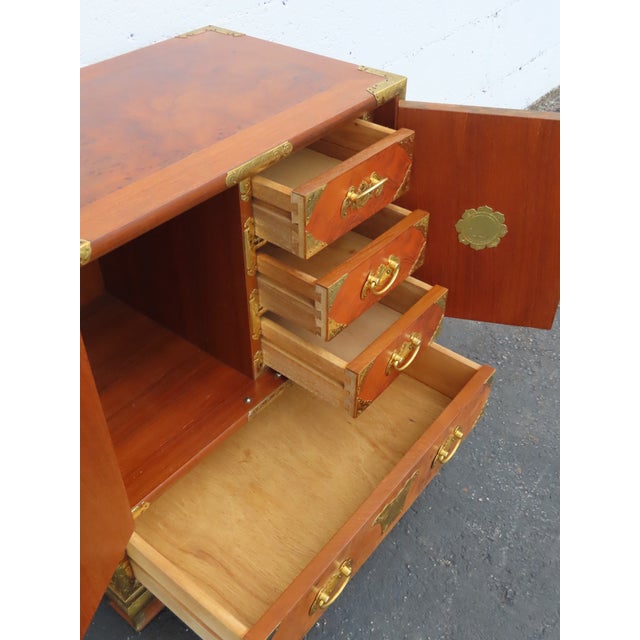 Asian Style Hollywood Regency Nightstands End Side Bedside Table Cabinet 6670 For Sale - Image 10 of 17
