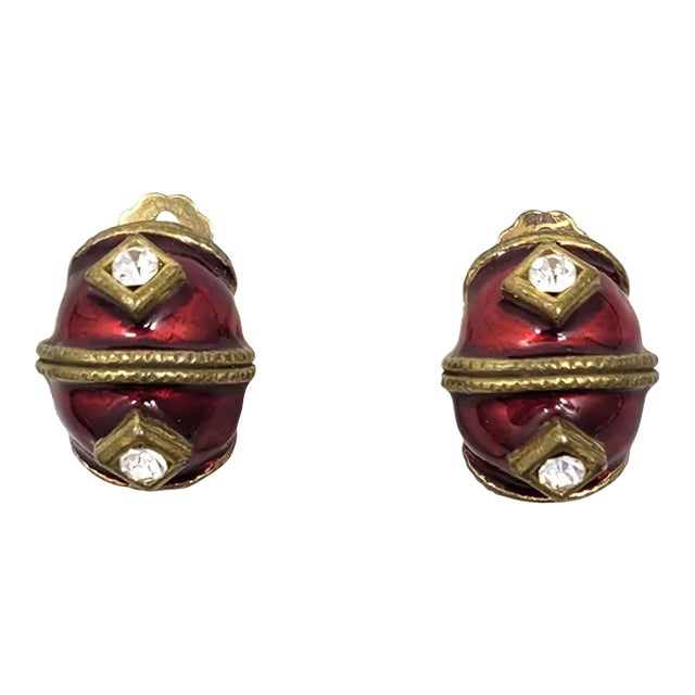 Vintage 1980s Signed Yosca Goldtone Red Enamel & Clear Rhinestone Half Hoop Clip Earrings - 2 Pieces For Sale