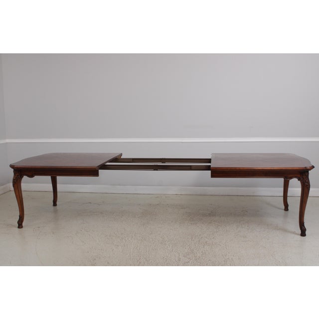 Henredon Country French Style Dining Room Table For Sale - Image 11 of 16