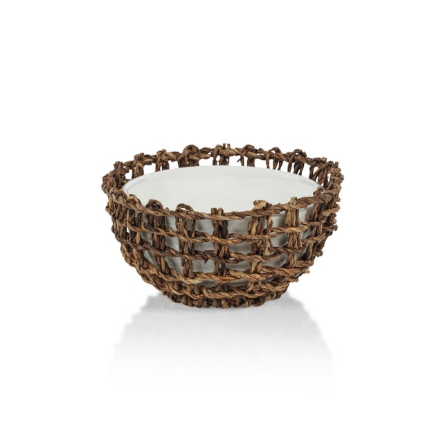 Add familiar farmhouse vibes to your table decor with the Colombo Condiment Bowl Set. This handcrafted from bakbak bark...