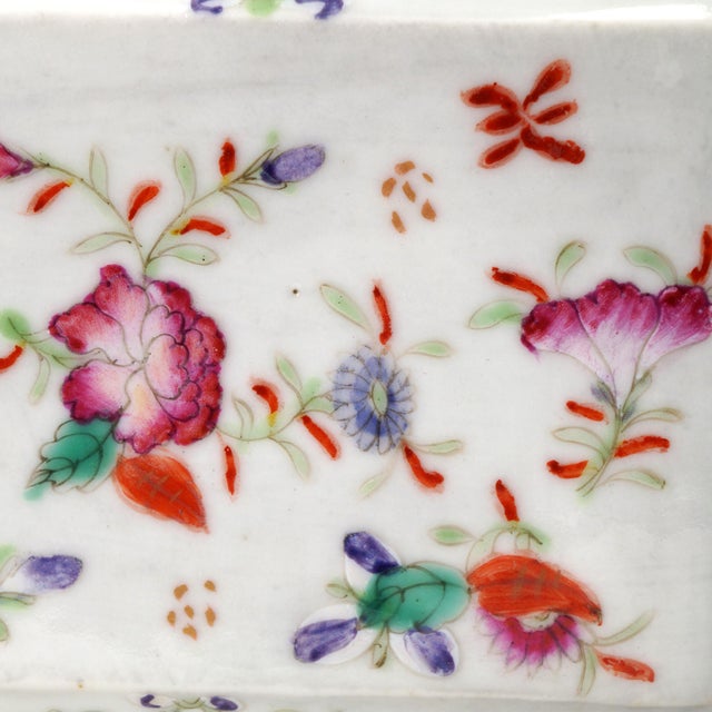 Chinese Polychrome Porcelain Hinged Box Circa 1900 For Sale - Image 9 of 10
