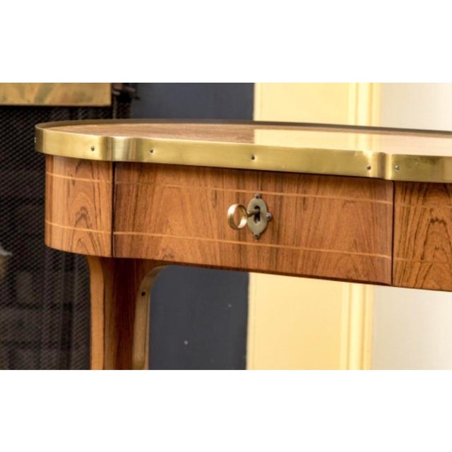 Wood Vintage Baker Furniture English Regency Style Rosewood Accent Table/Petite Writing Desk For Sale - Image 7 of 15