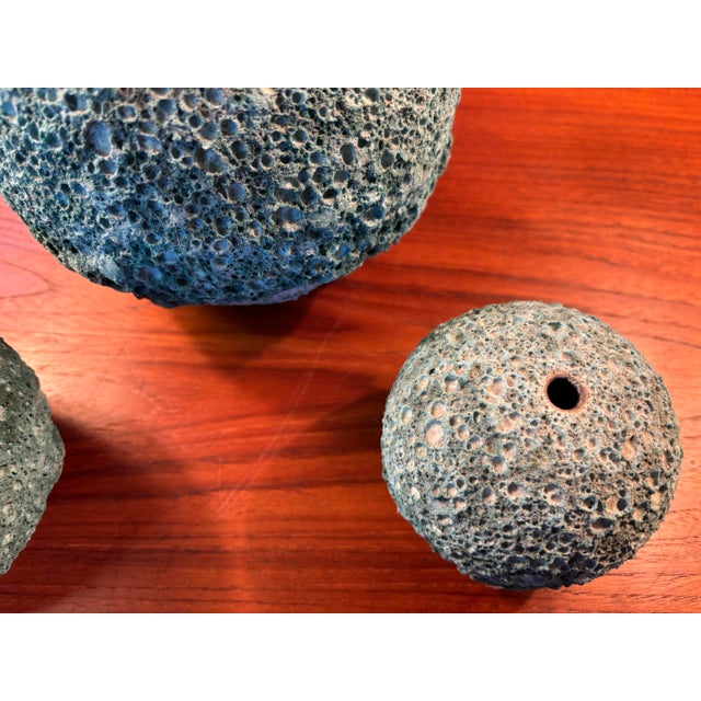 1980s 1980s Michael Hamlin Set of 3 Ceramic Vases For Sale - Image 5 of 7