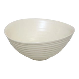 Simon Moore Studio White Hand Made Pottery Bowl For Sale