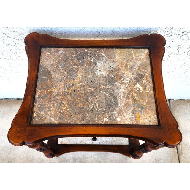 French Provincial Theodore Alexander 2 Tier Mahogany & Marble Side Lamp Table With Pullout Top For Sale - Image 3 of 11