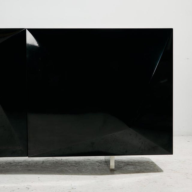 High-Gloss Sideboard with Steel Legs For Sale - Image 4 of 18