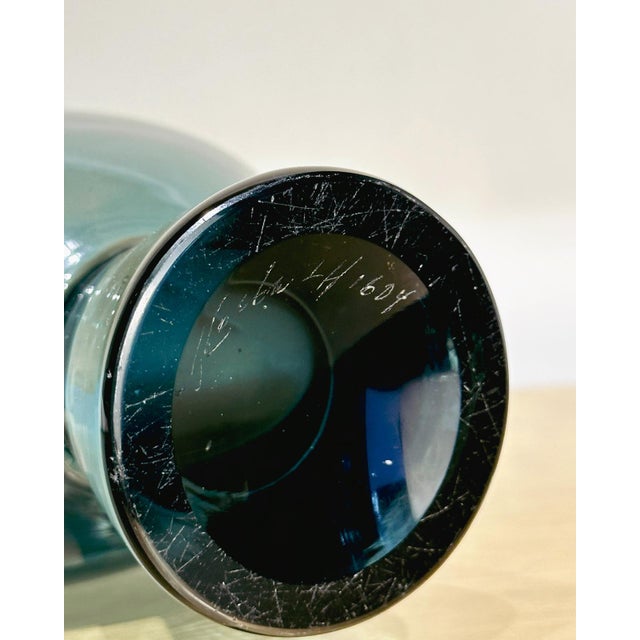 Twilight Blue Vase by Vicke Lindstrand for Kosta, 1960s, in Good conditions. Designed 1950 to 1959 This piece has an...