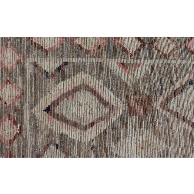 Moroccan Style Modern Hand Knotted Rug in Tribal Design in Brown's Pink Gray For Sale In Atlanta - Image 6 of 12
