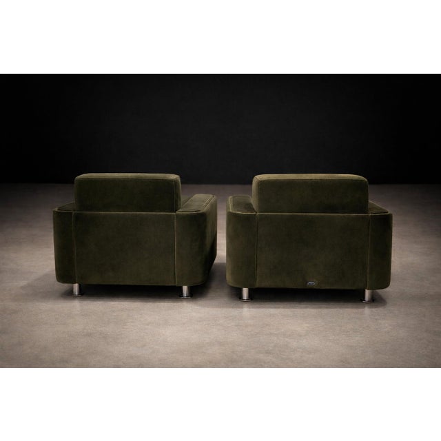 Pair of “Pullman” Armchairs in Dark Olive Velvet, Jorge Zalszupin for L’Atelier, Brazil, 1970s - Lot 146-566 For Sale - Image 13 of 16