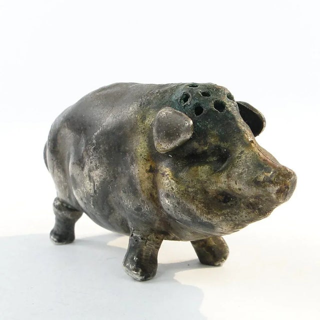 Art Nouveau French Figurative Salt Holder, 1890s, in Good conditions. Designed 1890 to 1919