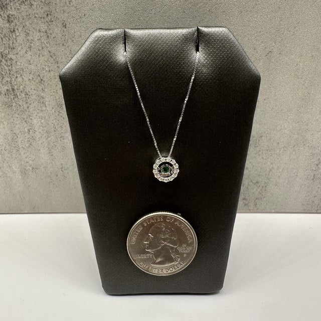 Dancing Diamond Emerald & Diamond Necklace in 14kt White Gold – 18in, New For Sale - Image 4 of 5