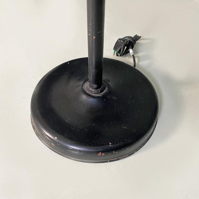 Mid-Century Italian Modern Metal Brass and Beige and Red Fabric Floor Lamp, 1940 For Sale - Image 11 of 12