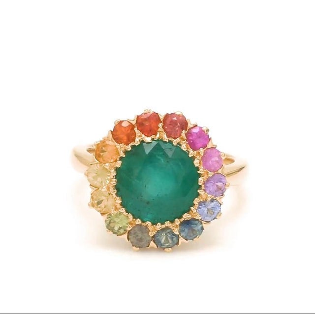 Natural 3.46 cts Zambian emerald and 1.46 cts Rainbow sapphire ring in 18k gold For Sale - Image 14 of 18