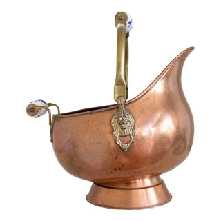 Copper and Brass Helmet Coal Scuttle | Delft Handles and Lion Mounts For Sale