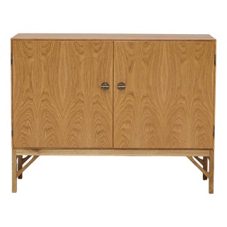 Model 232 China Cabinet in Oak by Børge Mogensen for FDB Furniture, Denmark, 1960s For Sale