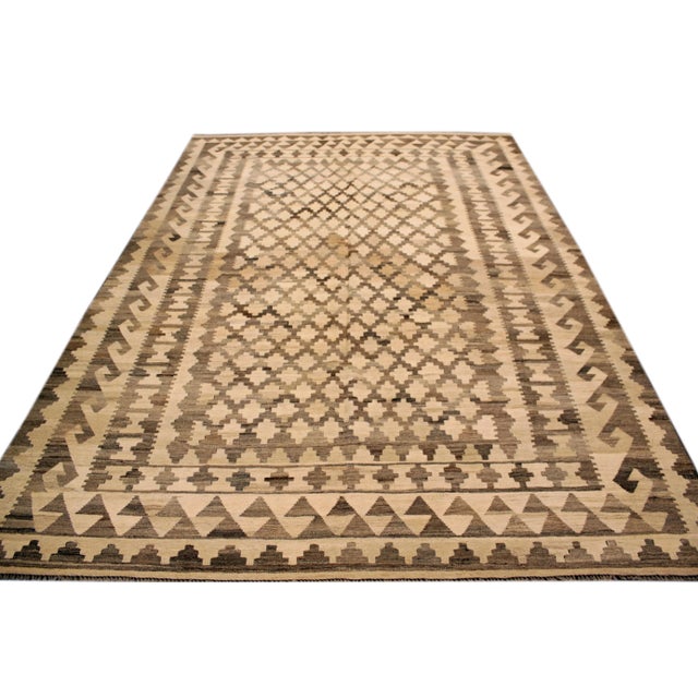 Contemporary Modern Kilim Handmade Beige Geometric Wool Rug For Sale - Image 3 of 6