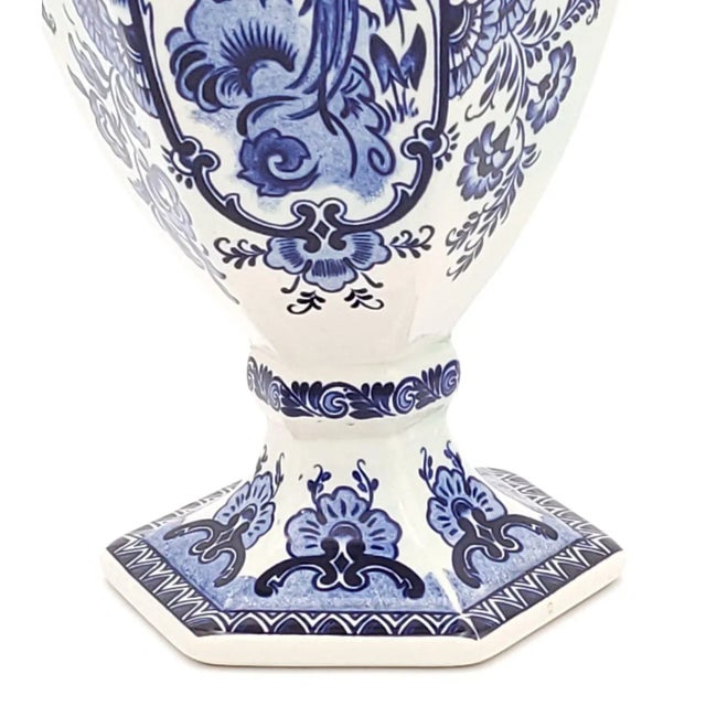 Dutch Faïence Vase, Circa 1950 For Sale In San Francisco - Image 6 of 10
