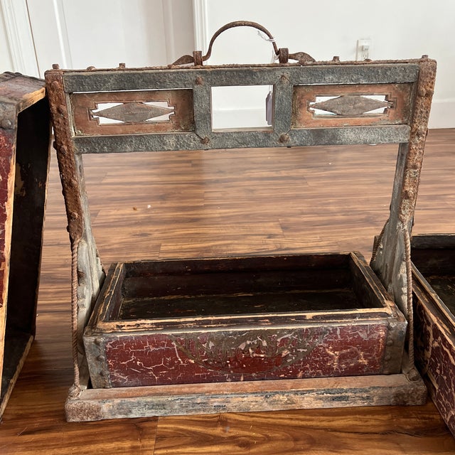 Mid 19th Century Antique Chinese Wedding Dowry Box For Sale - Image 9 of 10