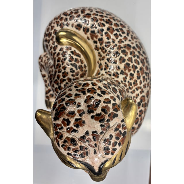Pair of Vintage Garcia Imports Italian Hand-Painted Leopard Sculptures | Hollywood Regency Porcelain Leopards | Made in Italy, Circa 1965-1975 For Sale - Image 14 of 18