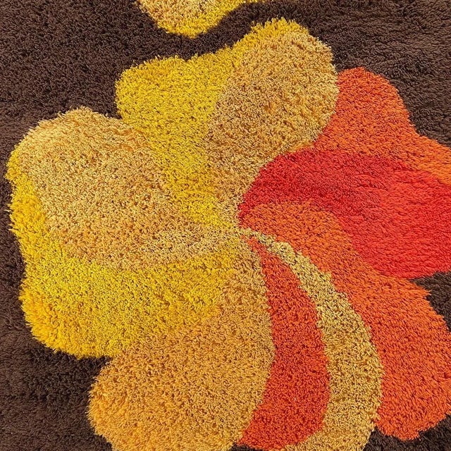 Vintage Modernist German High Pile Rug in the style of Panton, 1970s For Sale - Image 8 of 14
