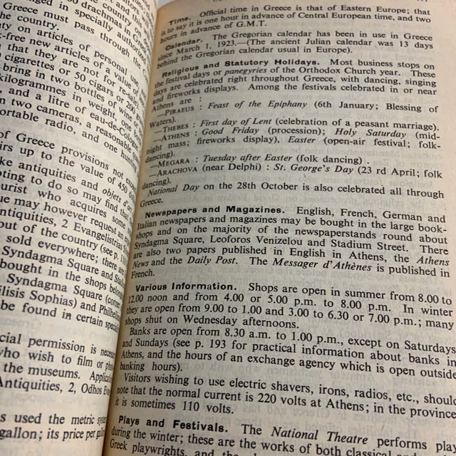 Blue 1960s Hachette World Guides Morocco and Greece Books - Set of 2 For Sale - Image 8 of 13