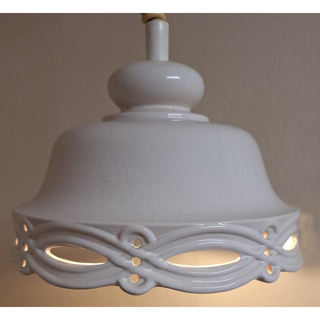 Vintage Height-Adjustable Hanging Lamp in White Glazed Ceramic by Aro-Leuchten, 1970s For Sale - Image 9 of 10