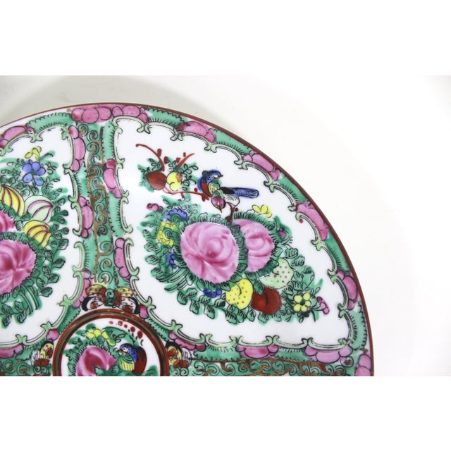 Early 20th Century Hand Painted Chinese Famille Rose Medallion 10” Plate For Sale - Image 5 of 7