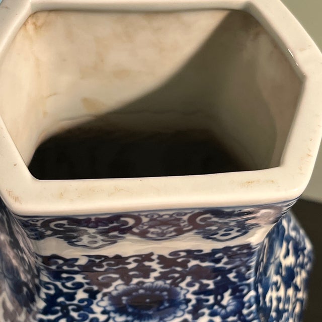 Large 20.5" Heavy Blue & White Double Gourd Dragon Vase - Excellent Condition For Sale - Image 6 of 8