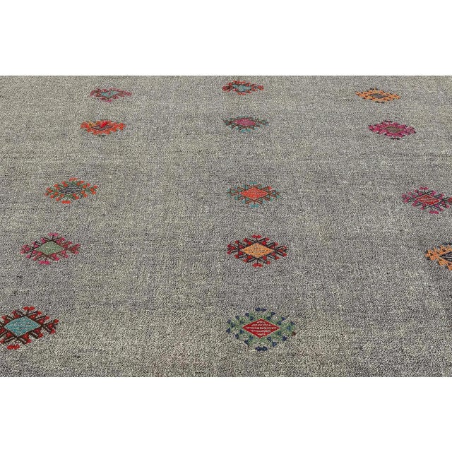 Mid 20th Century Gray Embroidered Vintage Kilim For Sale - Image 4 of 7