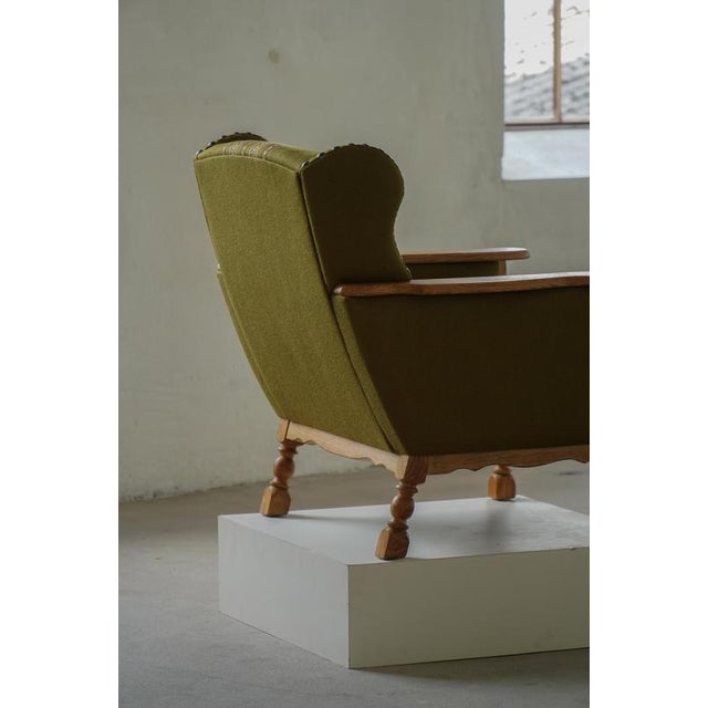 Gold Mid-Century Modern Danish Oak Lounge Chairs by Henning Kjærnulf, 1960s, Set of 2 For Sale - Image 8 of 18