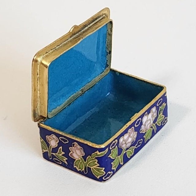 Mid-20th Century Japanese Ginbari Cloisonné Enamel "Papilio" Box For Sale In Los Angeles - Image 6 of 17