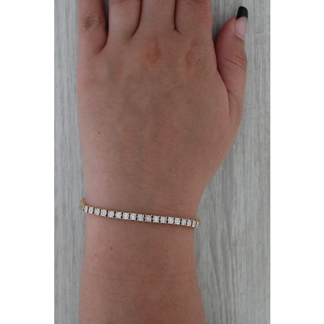2010s 1.70ctw Diamond Tennis Bracelet 14k Yellow Gold 9" 3.8mm For Sale - Image 5 of 8