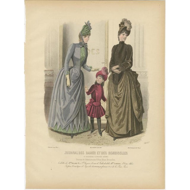 Late 19th Century French Fashion Plates with Paris Ladies & Children, 1880, Engravings, Set of 3 For Sale - Image 5 of 9