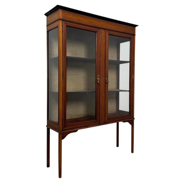 Early 20th Century Antique English Inlaid Mahogany Display Cabinet For Sale - Image 4 of 12