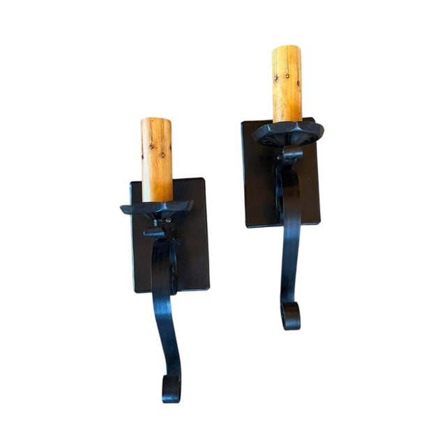 These are simple, classic and elegant. Perfect for any room of the house. They feature original old painted patina. Square...