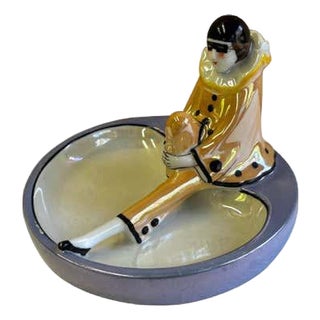 Noritake Harlequin Figure with mask sitting in a bowl For Sale