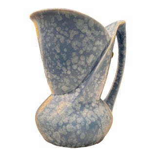 1950s Mid-Century Modern Blue and White Sponge Glass Pottery Pitcher For Sale